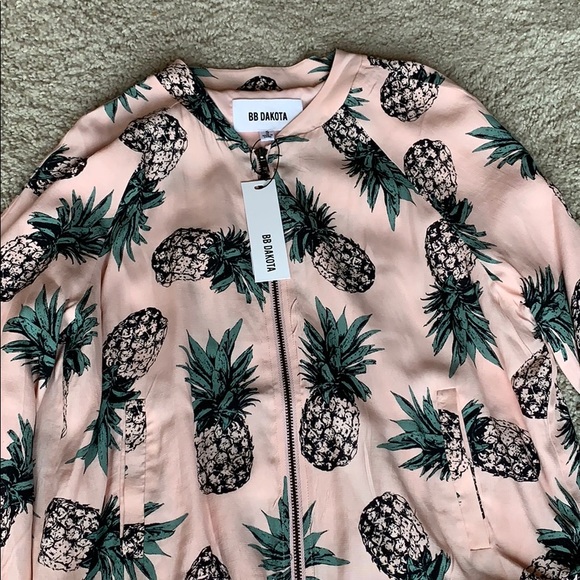 Bomber jacket - Picture 2 of 4